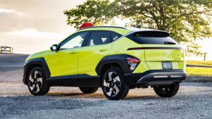 Discover the Enhanced 2024 Hyundai Kona, a masterpiece of innovation. Unveil its features and performance in this comprehensive review.