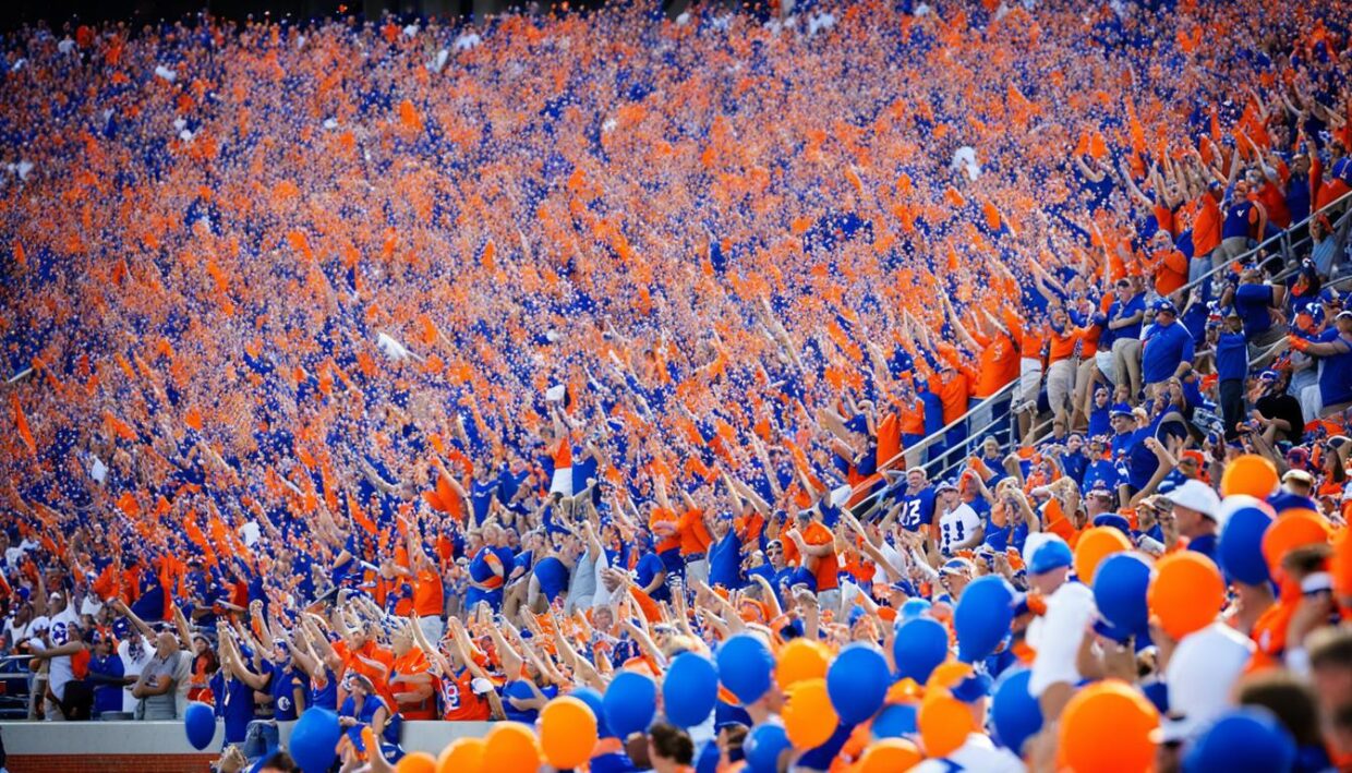 gator football community